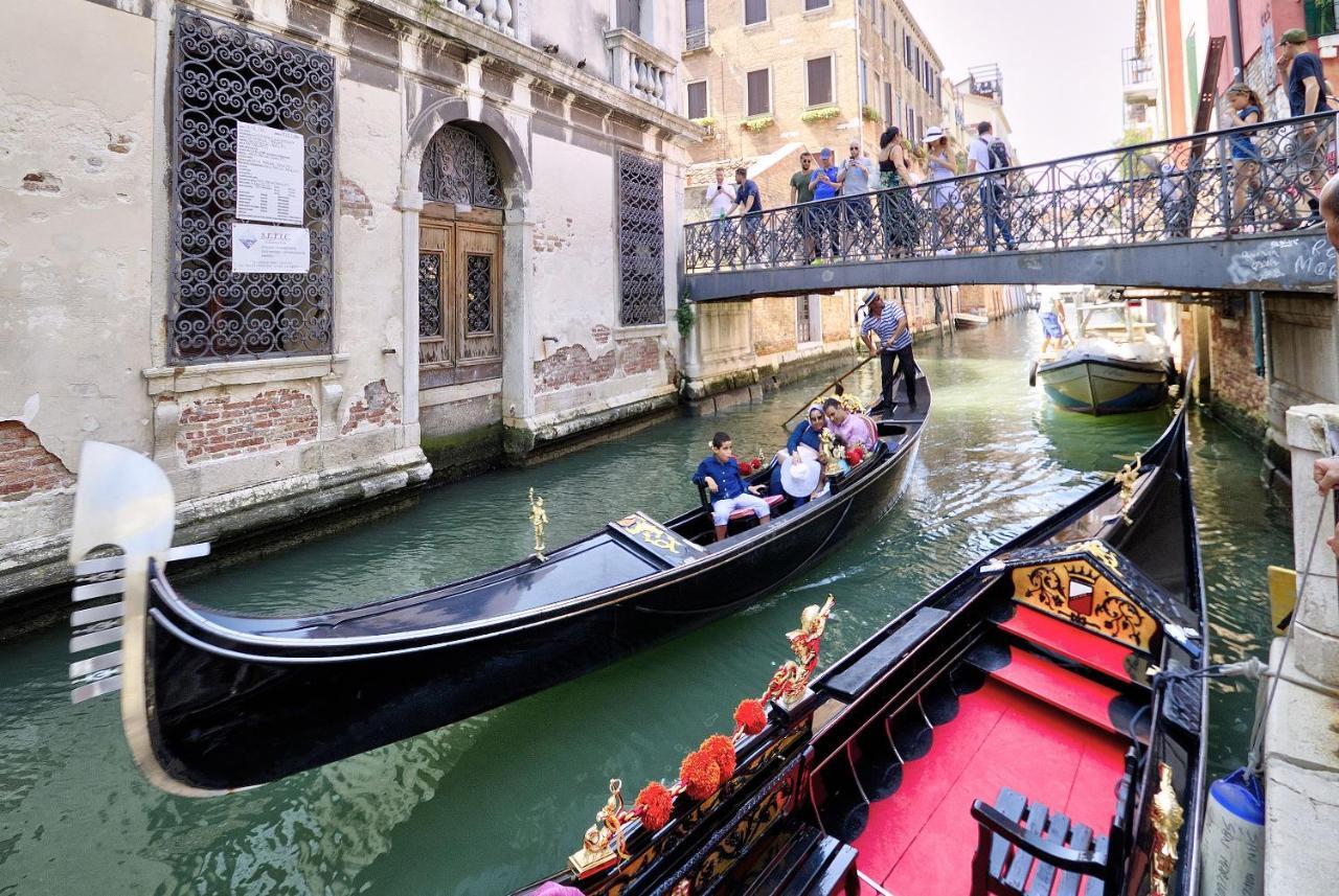 Doge Spiral Stairs * Venedig